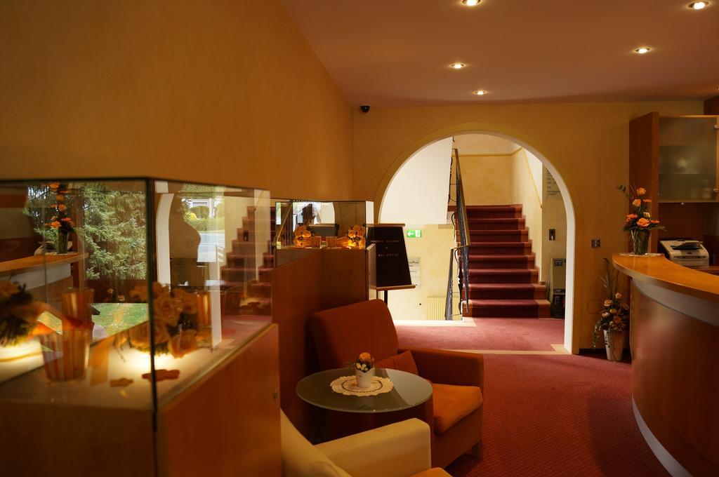 Hotel An Der Ilse Lemgo Exteriör bild